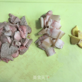 腐竹烧肉的做法步骤：3