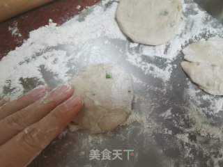 葱香荞麦小酥饼的做法步骤：13