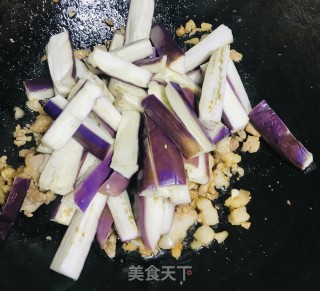 肉末炒茄子的做法步骤：7