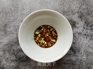 蒜蓉拌小菠菜的做法步骤：6