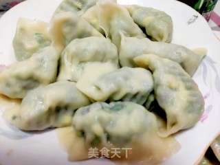 菠菜三鲜饺子的做法步骤：18