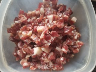 广式腊味芋头糕的做法步骤：5