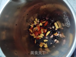 三黑红枣豆浆的做法步骤：4