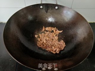 杏鲍菇炒肉丝的做法步骤：6