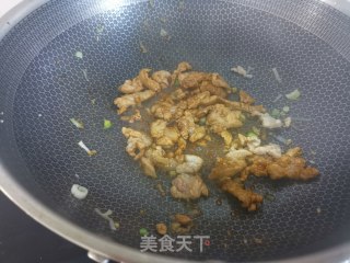 肉丝炒苦瓜的做法步骤：8