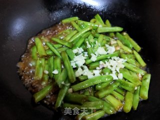 清炒豆角的做法步骤：7