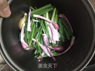 电饭煲盐焗鸡的做法步骤：4