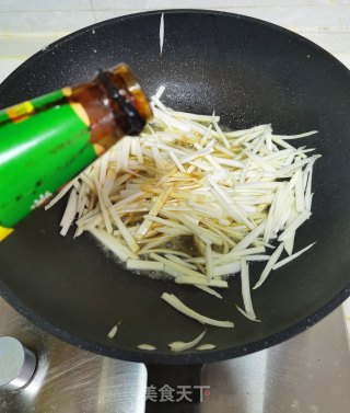 茭白炒鸡蛋的做法步骤：6