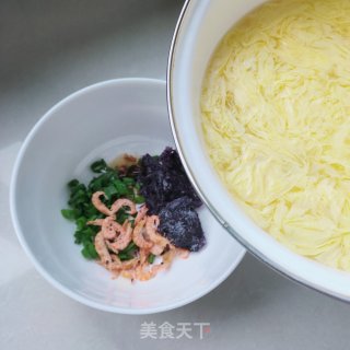 香葱、紫菜蛋花汤的做法步骤：8