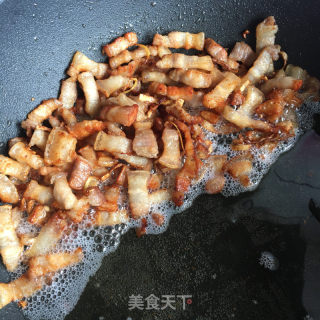 五花肉炒萝卜干的做法步骤：6