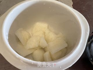 雪梨燕窝的做法步骤：1