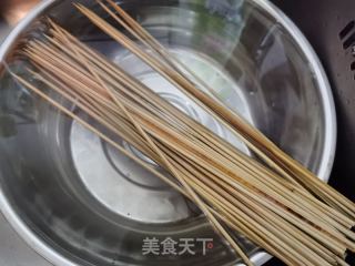 麻辣毛肚火锅串串的做法步骤：1